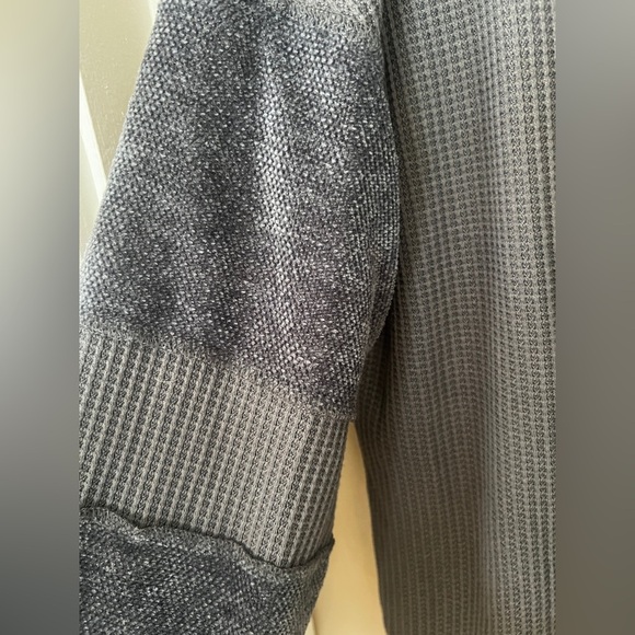 Oversized Henley - Picture 2 of 5